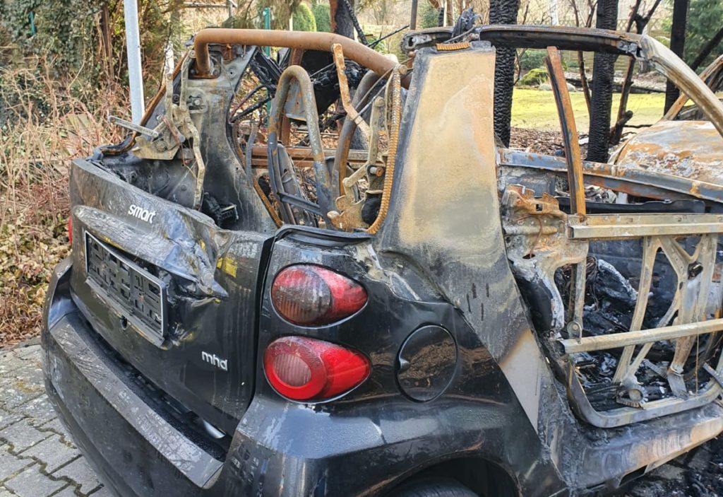Auto verschrotten & entsorgen lassen von AWRec Gernsheim